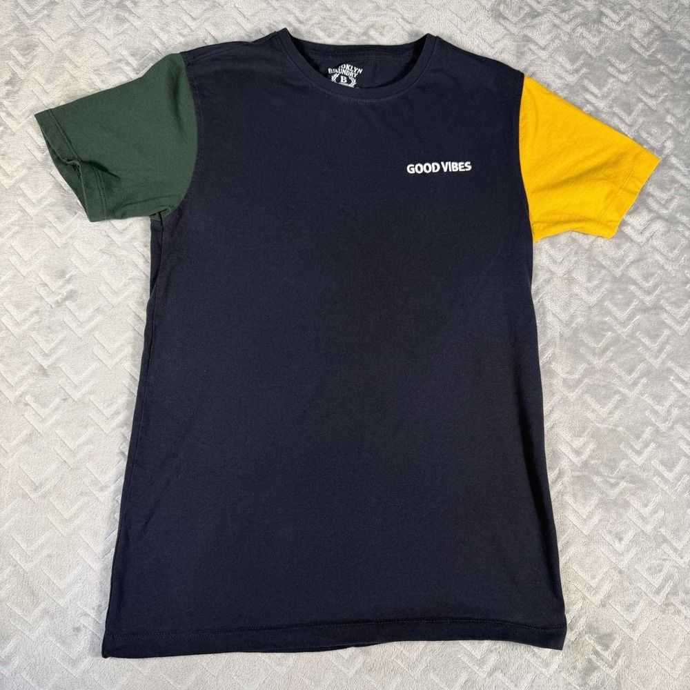 Brooklyn Laundry Boys L 14/16 Good Vibes Colorblock T-Shirt Navy Green Yellow